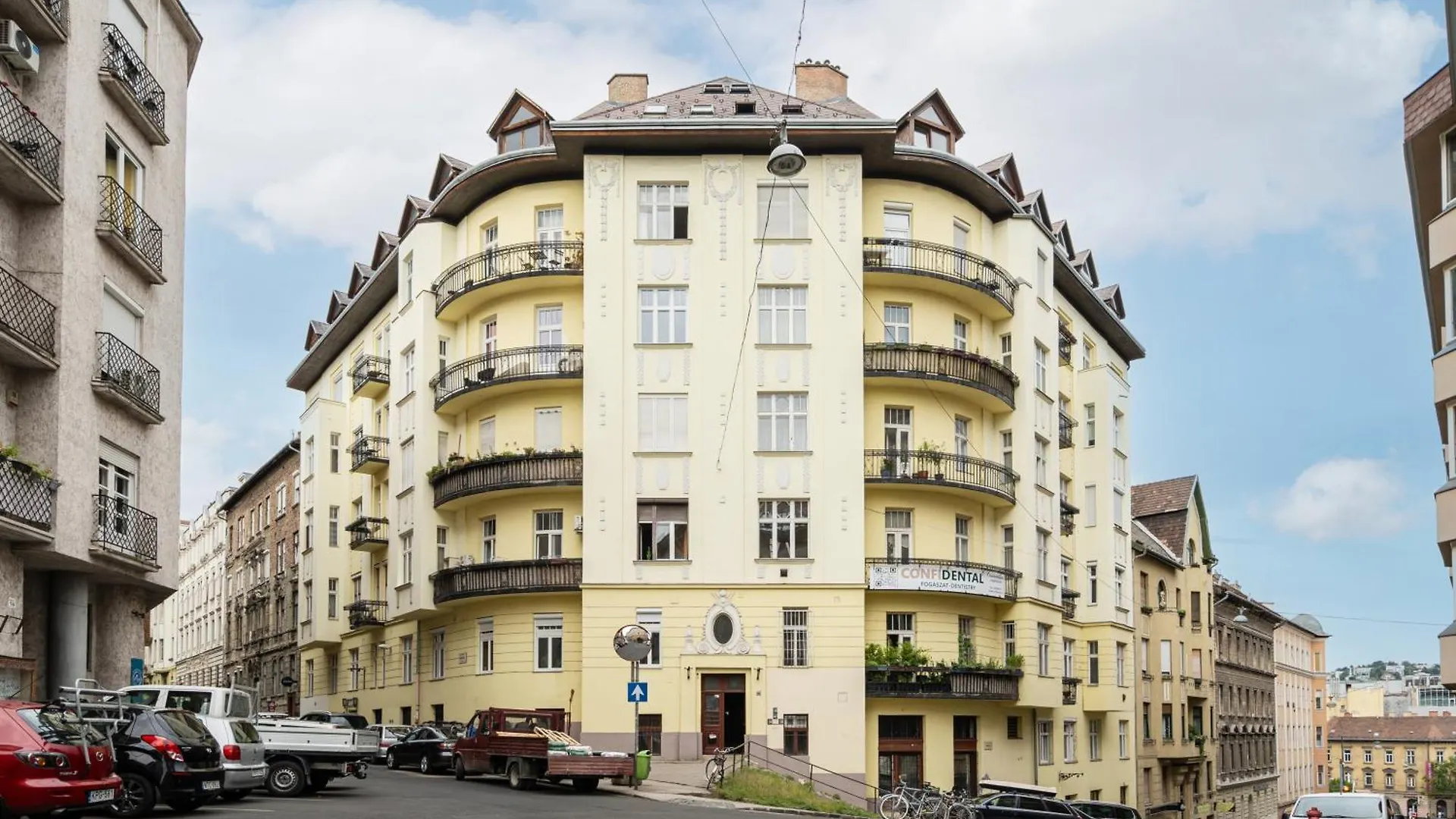 Nirvana Niche Apartment Budapest