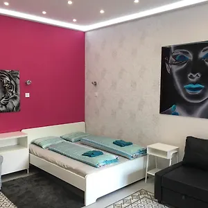 Apartamento Diana's Charming At The Buda Castle, Budapest